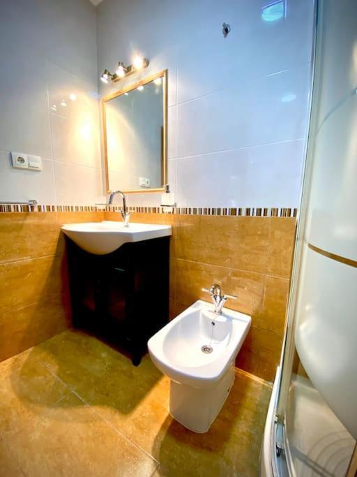 Mychoice Casa Milagros Apartment Rota Bagian luar foto